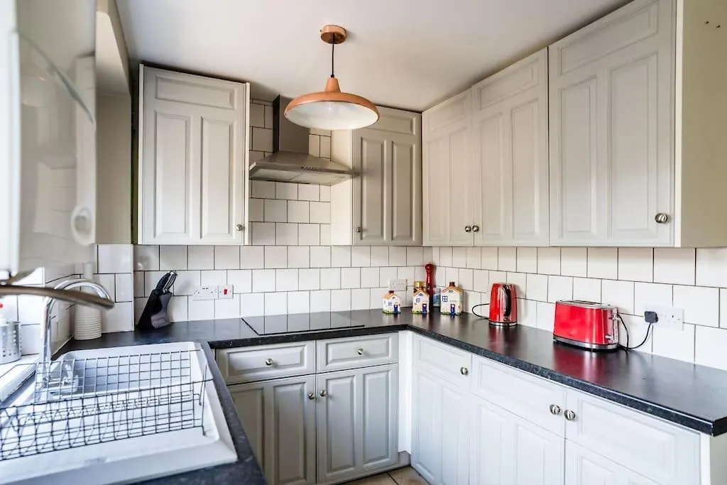 Holiday home Lily'S Central Stay, Parking And Close To Motor Point Arena Nottingham
